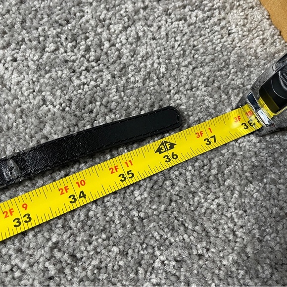 Bundle of 3 black belts of varying widths - Picture 10 of 14